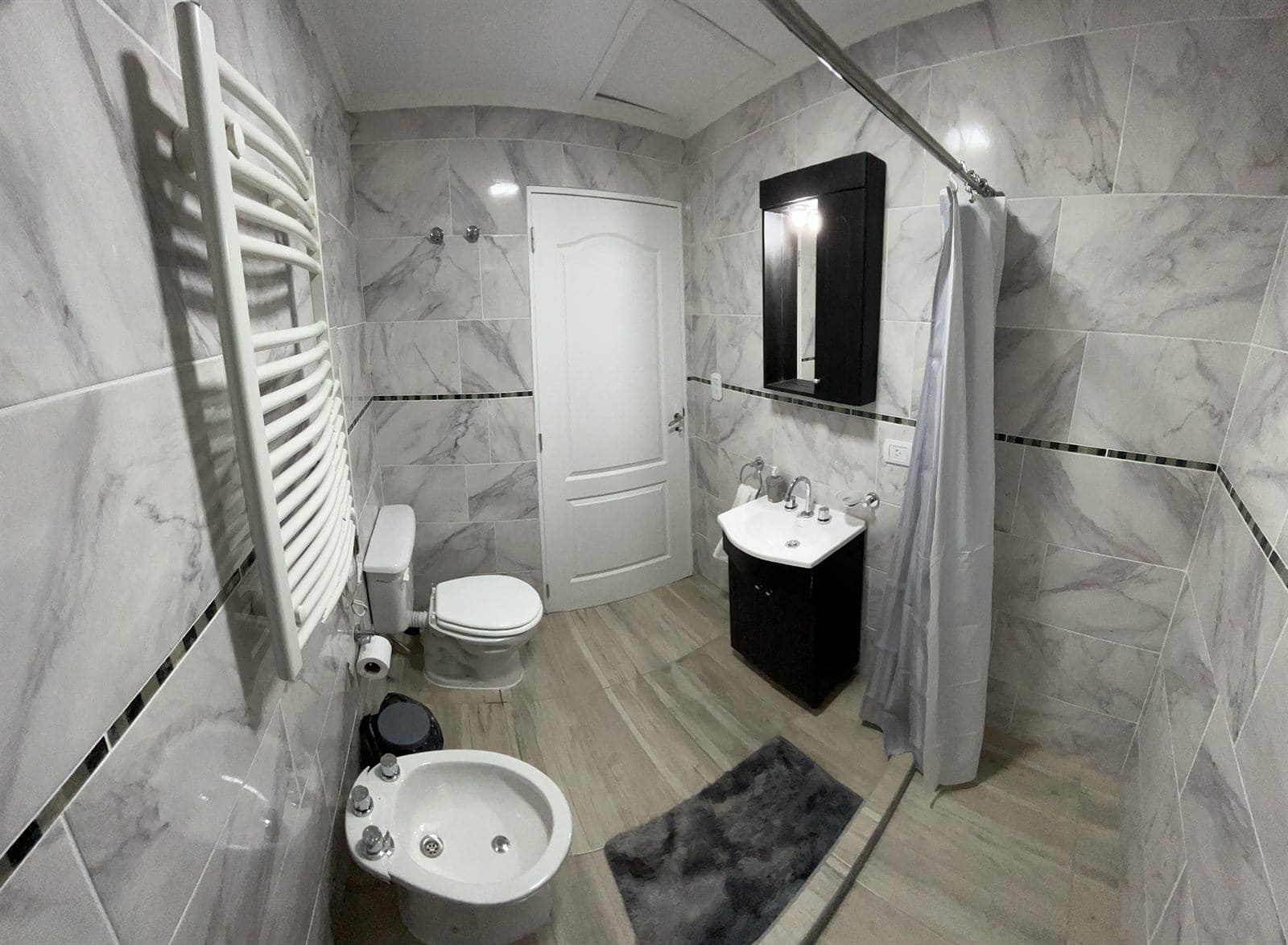 Baño con ducha