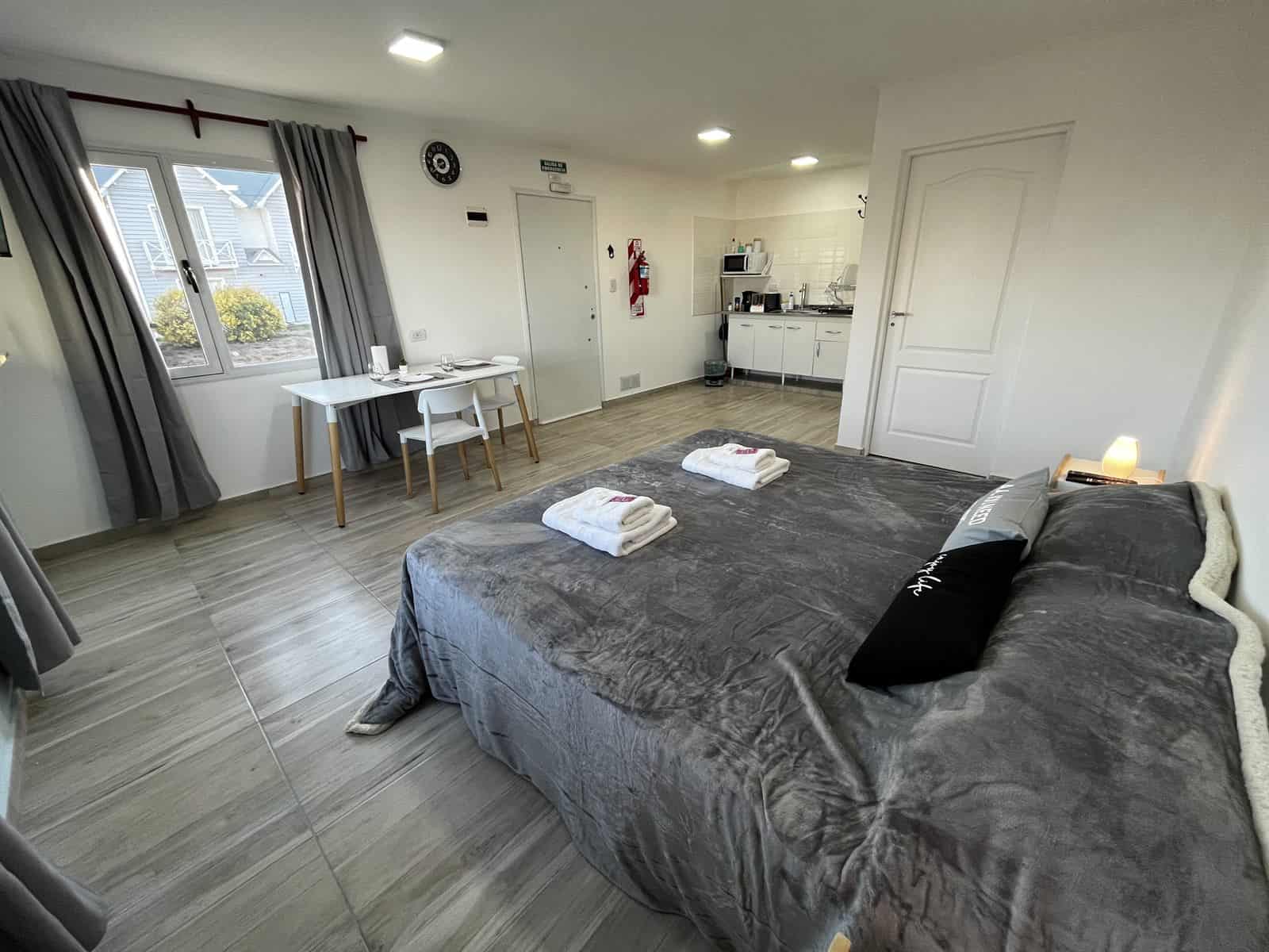 Dormitorio matrimonial del apart en El Calafate